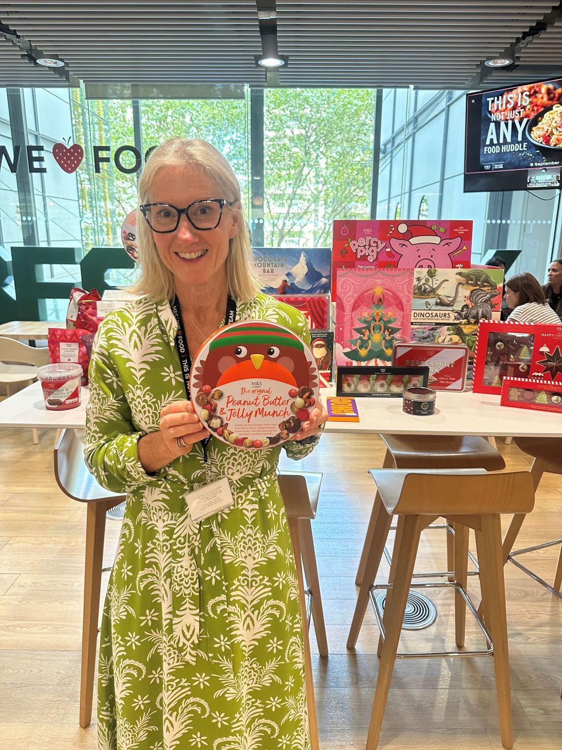 How an M&S Employee Became a TikTok Star — And What Brands Can Learn From It — ycy57QcoHojIW1RWlU5YXTcD2EGZpozjhNcX5BZ0SA-gy9bGM3mQT150jd3oiMm6foHwuFOXQiSUDURx5shKh98ZfoHOfML_mIMmq2VdQ-ERmL9_g7-JXv7H1MUGi7aBcWCI_ZFKi634cMnAEzN15IYBzB7ii884x3wWzLDEmw4BW7w1daSpsqSmcSEbQwDh